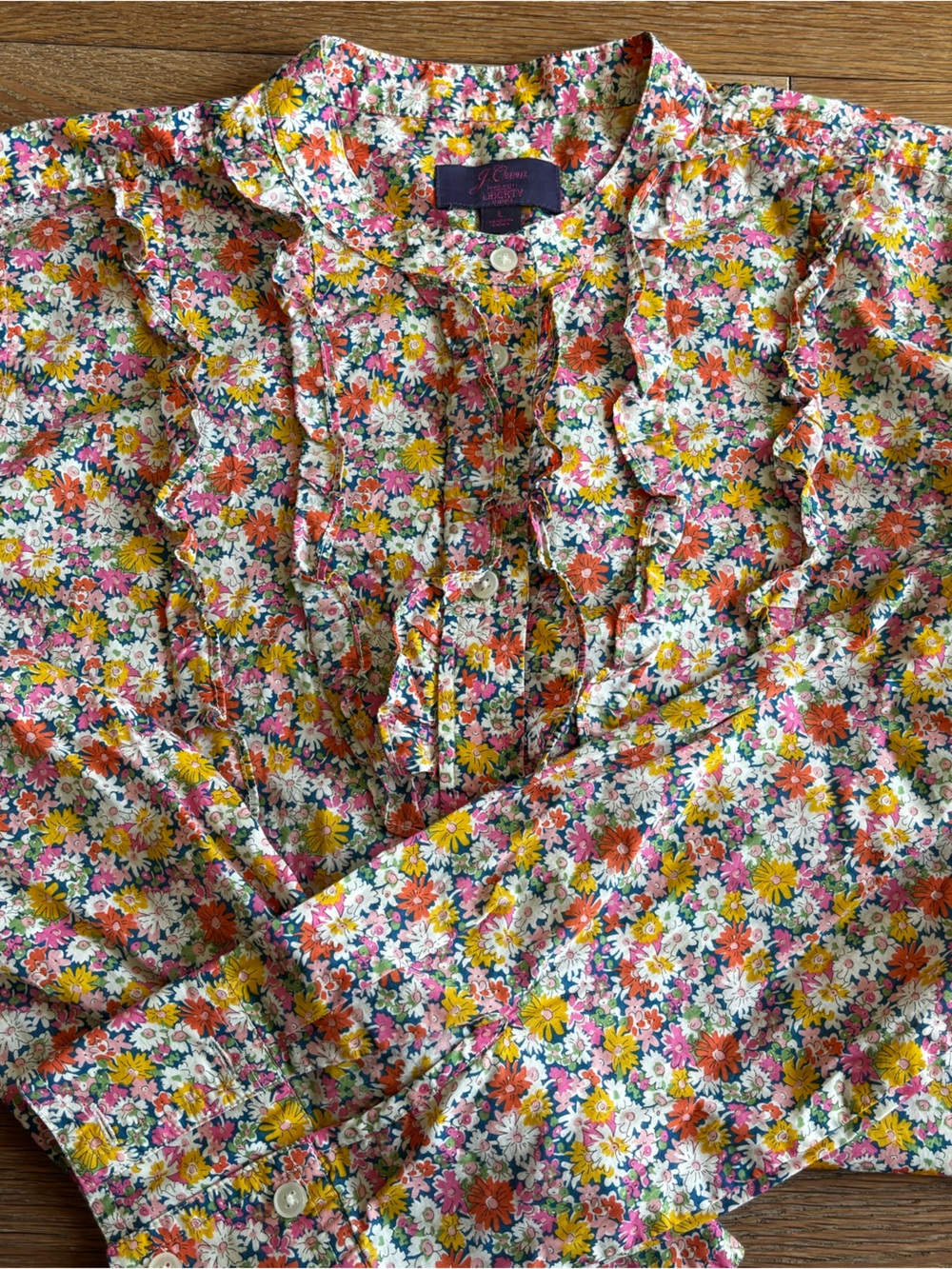 J Crew Band-collar ruffle-front shirt in Liberty® Libby floral
Ruffle front 
L - Picture 7 of 9